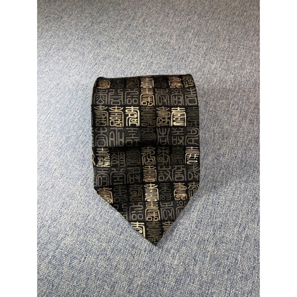 Vintage MUSEUM OF FINE ARTS BOSTON 100% SILK TIE